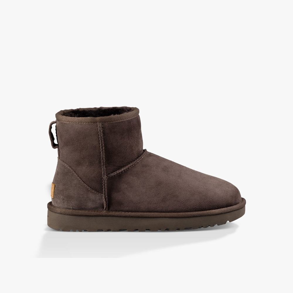 Bottes Classic UGG Classic Mini II Femme Chocolat Soldes 572SKXER